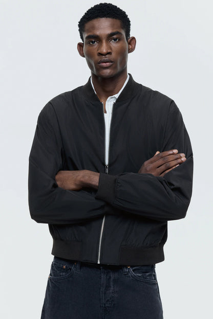 Chamarra bomber ligera