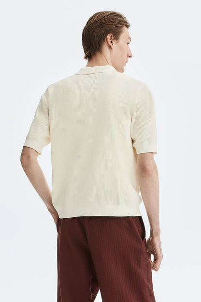 Playera polo Regular Fit en tejido trenzado