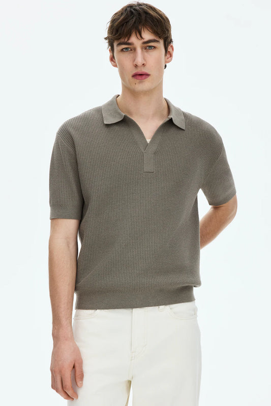 Playera polo Regular Fit en tejido trenzado