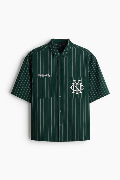 Camisa Regular Fit con diseño bordado