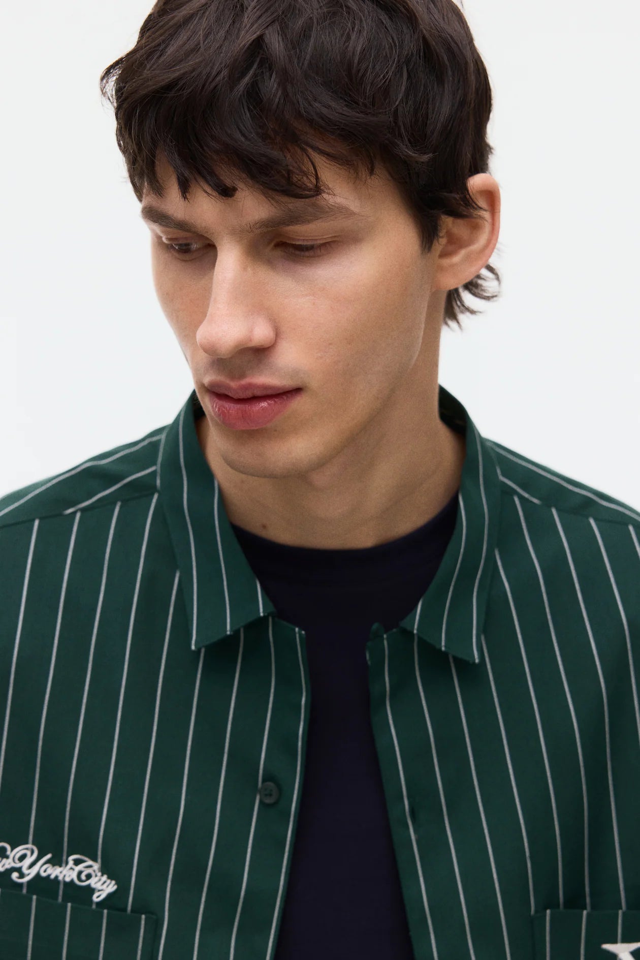 Camisa Regular Fit con diseño bordado